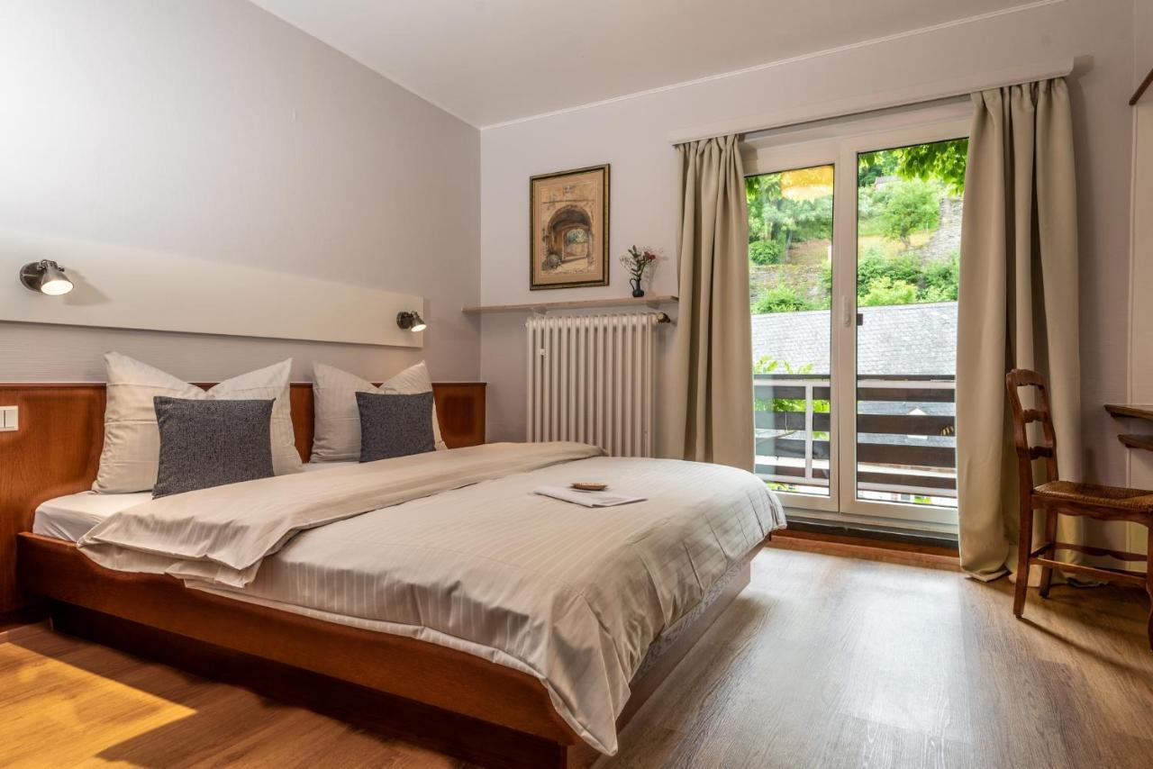 Double Room Garden View Balcony