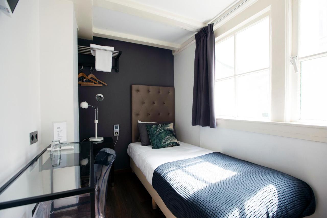 Eenpersoonskamer met Gedeelde Badkamer