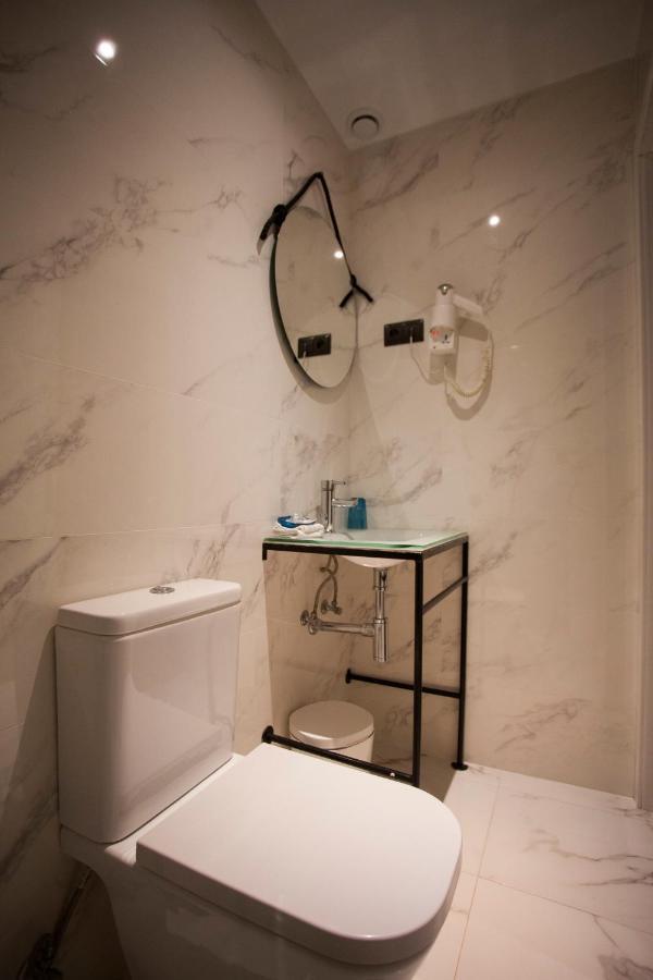 Standard Double Room Private Bathroom