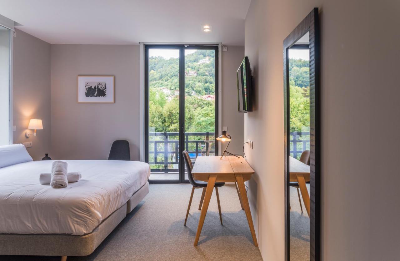 Deluxe Double Room Terrace Mountain View