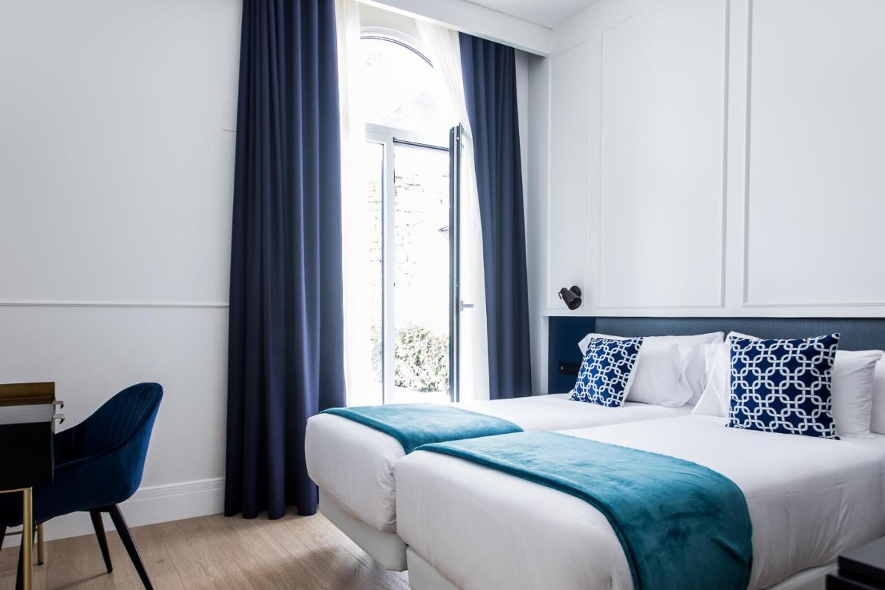 Double or Twin Room Terrace