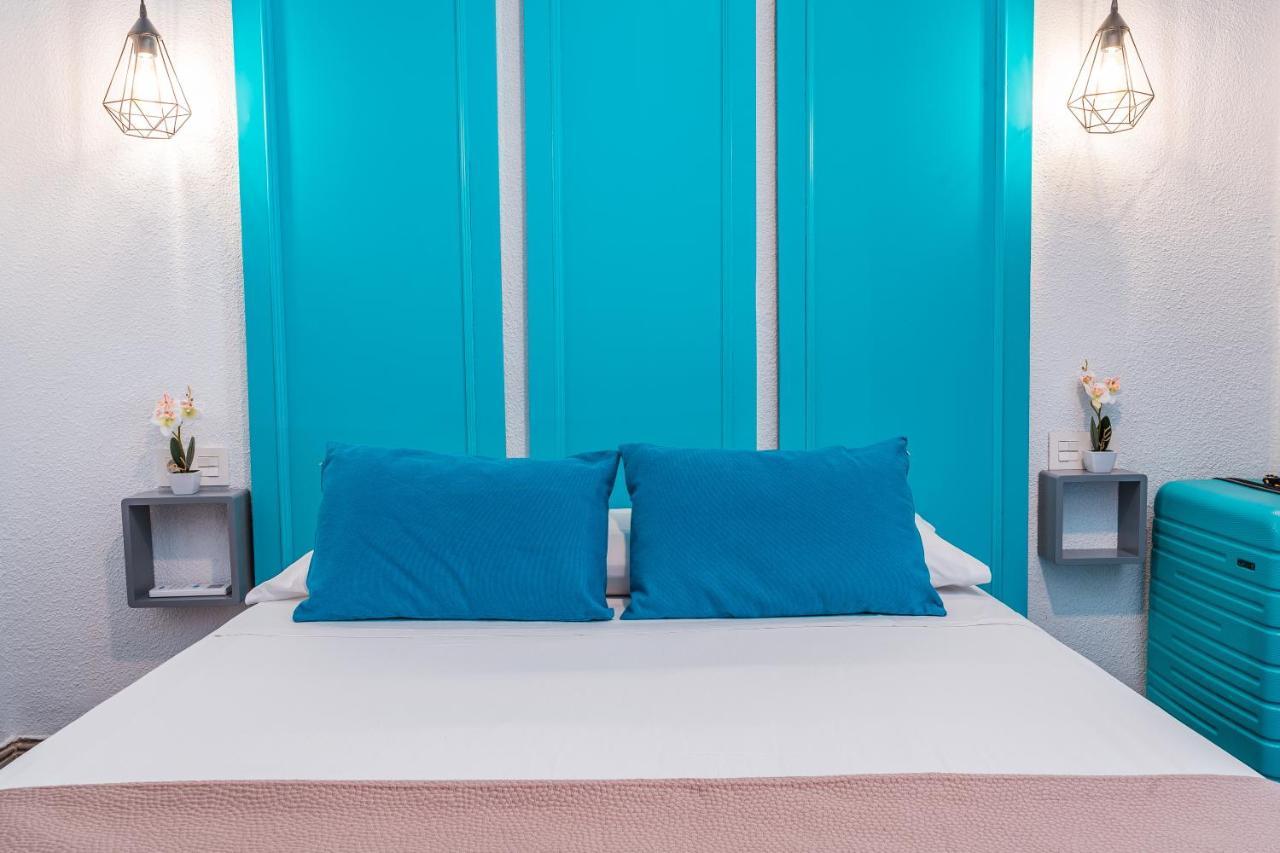 Large Single Room