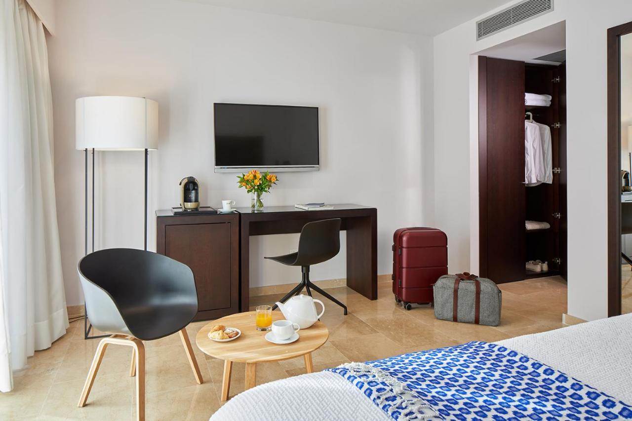 Superior Kamer met 1 of 2 Bedden (1 tot 2 Volwassenen)