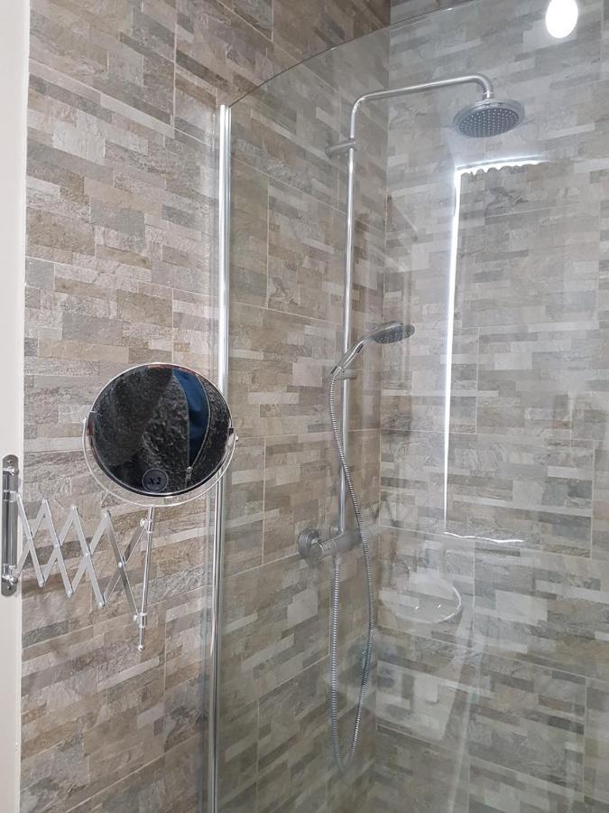 Tweepersoonskamer met Eigen Badkamer