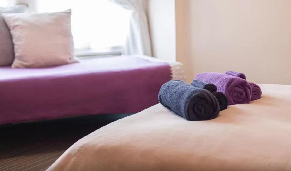 Vierpersoonskamer met Gedeelde Badkamer