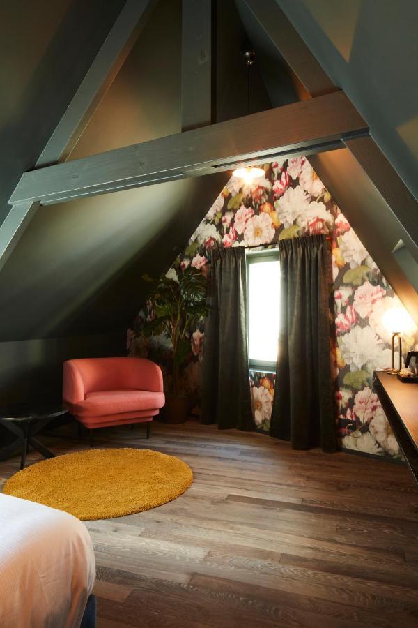 Deluxe Room,1060813687:JPEG