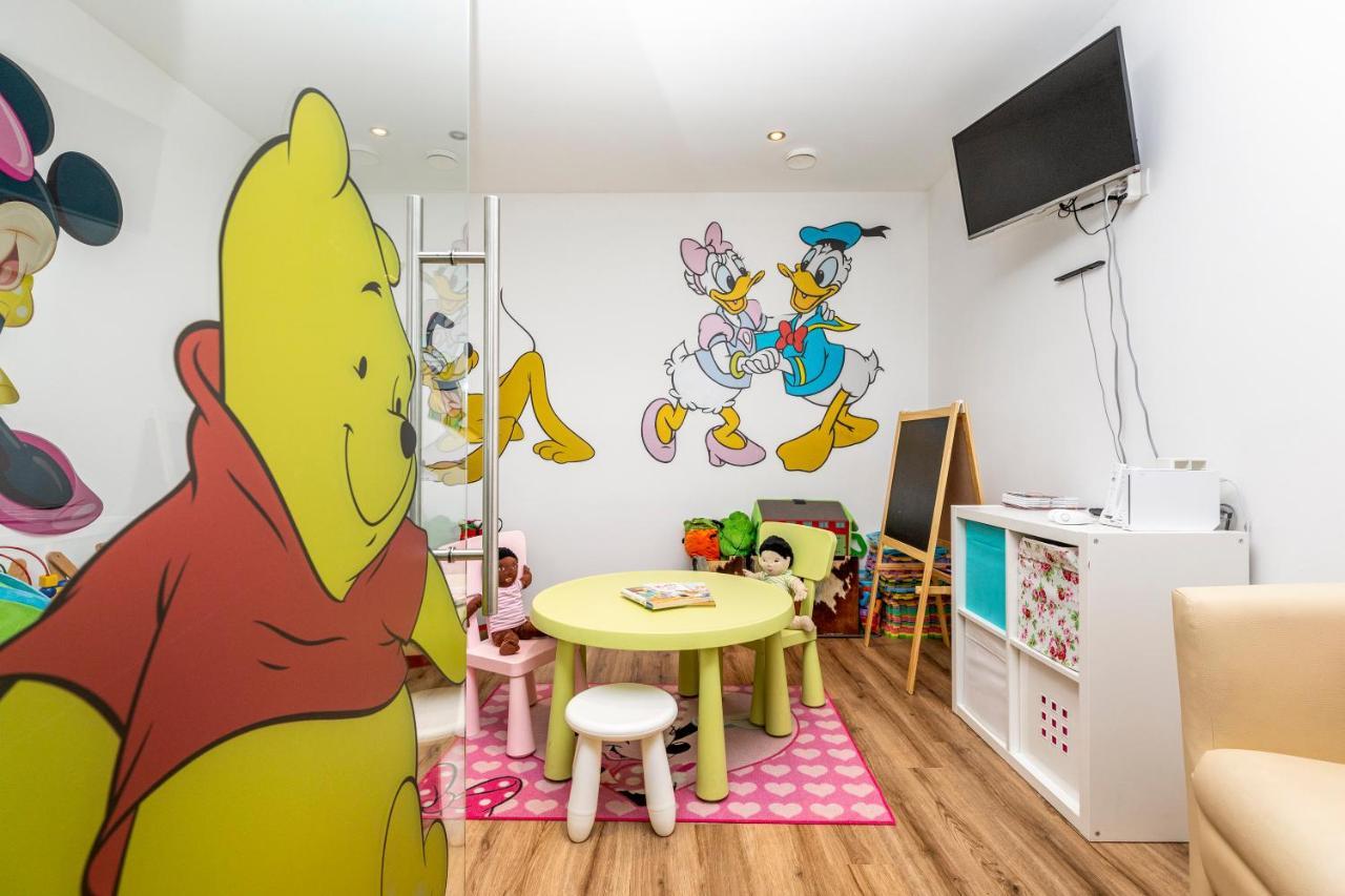 Superior Apartment
