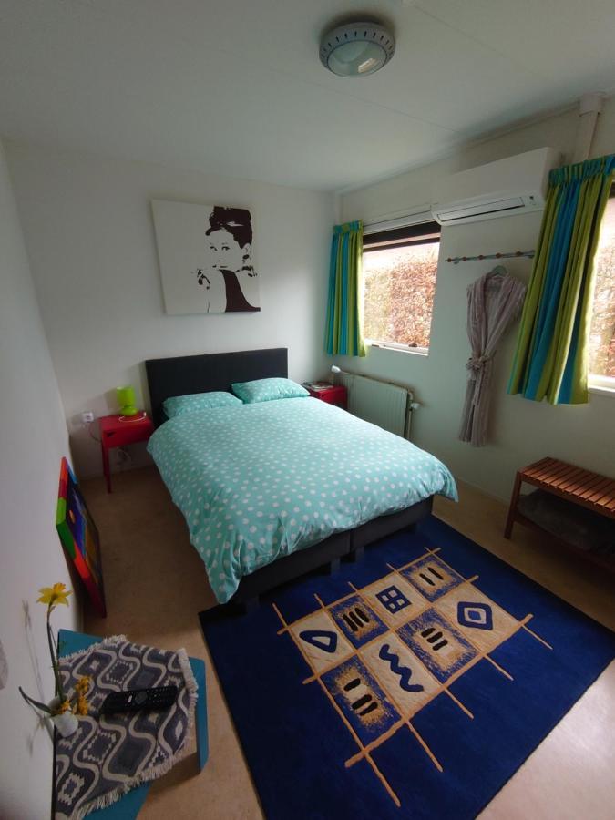 Eenpersoonskamer met Gedeelde Badkamer