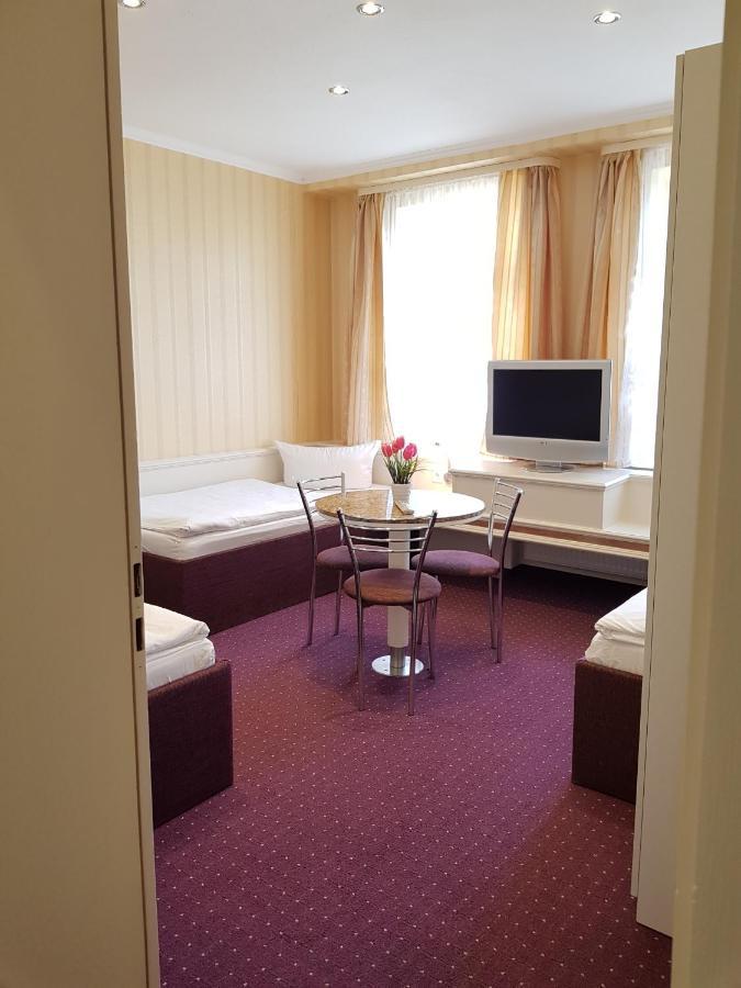 Familiekamer met Eigen Badkamer