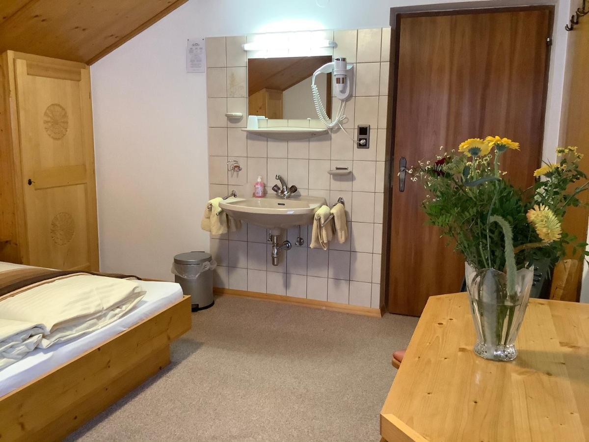 Double Room Mountain View