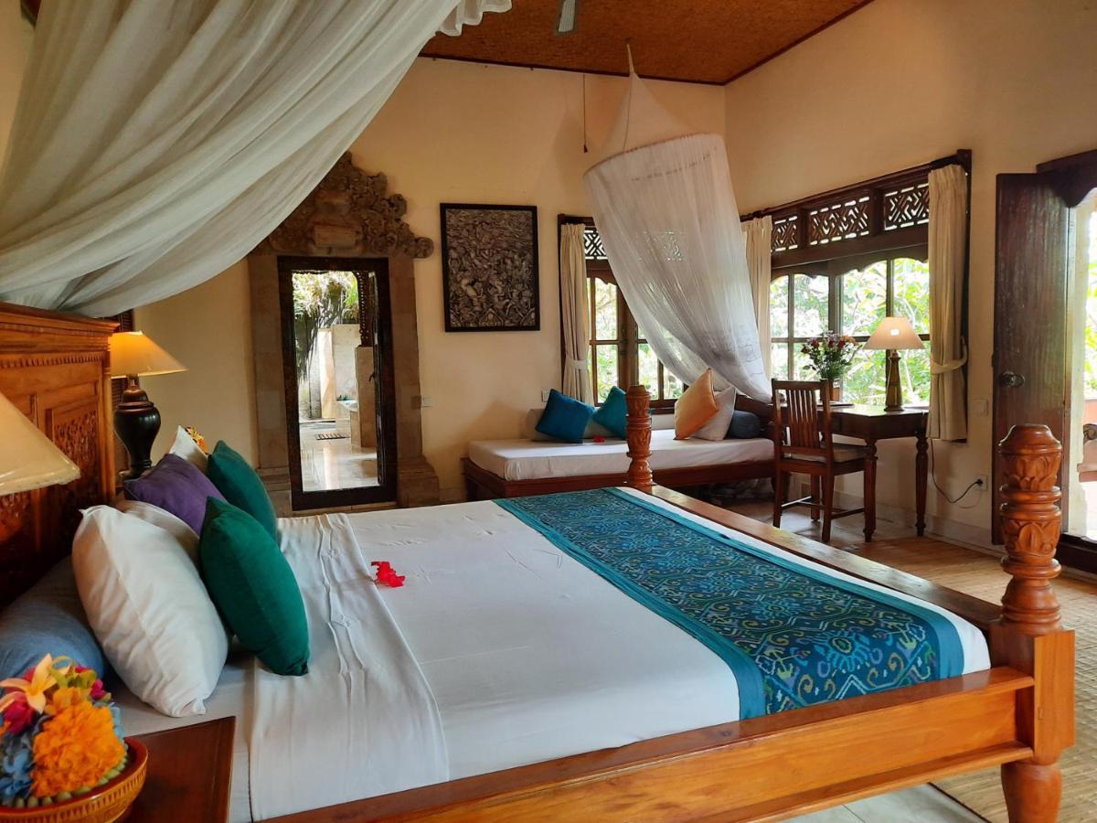 Grand Deluxe Room