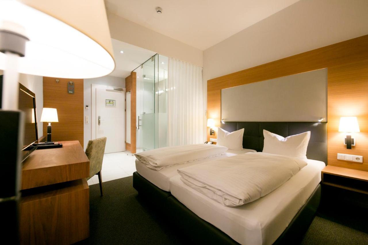 Economy Glass Bathroom Room