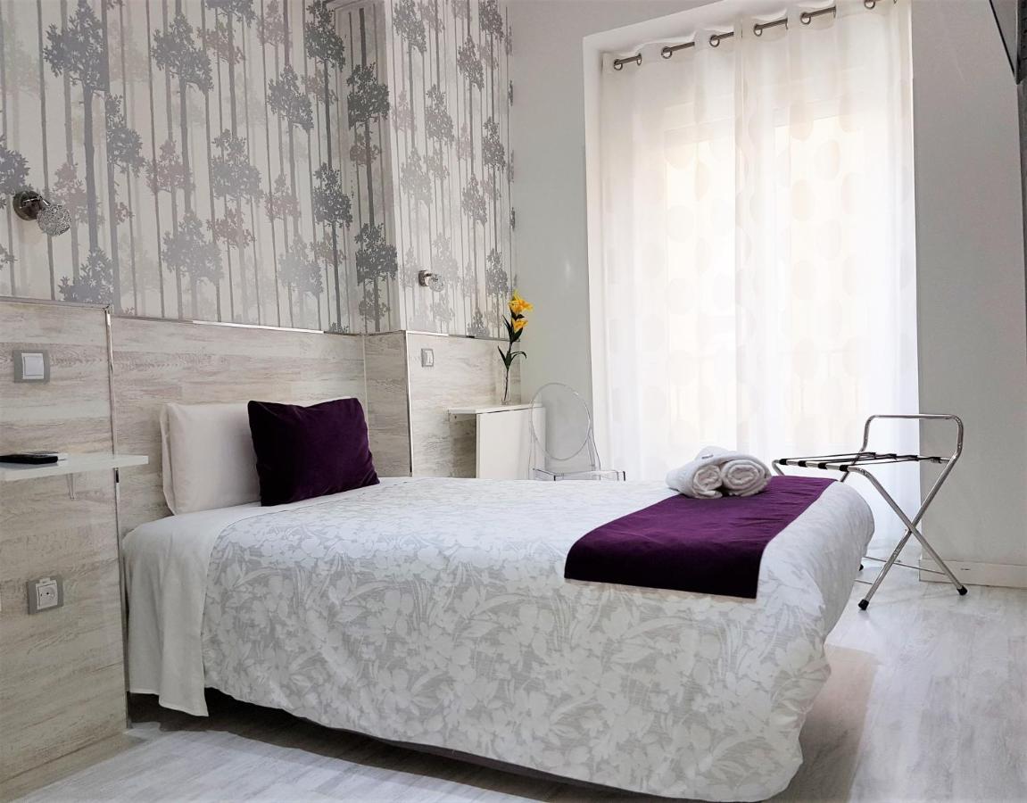 Single Room Exterior