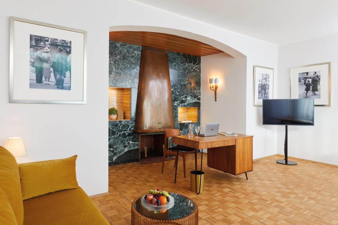 Excelsior Suite