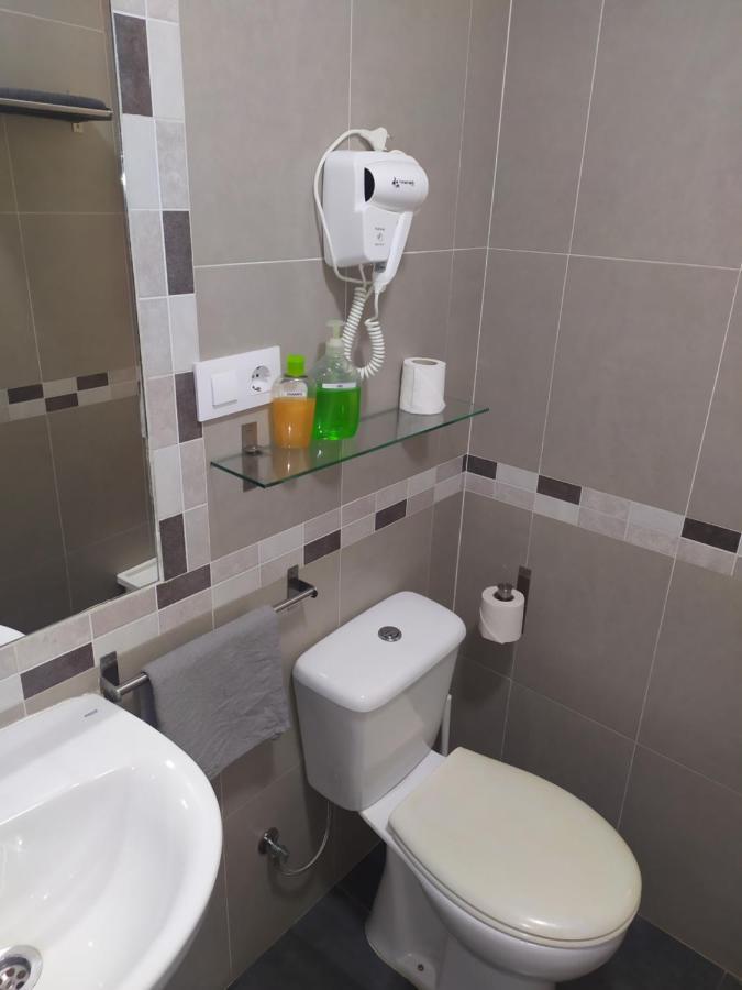 Eenpersoonskamer met Eigen Badkamer