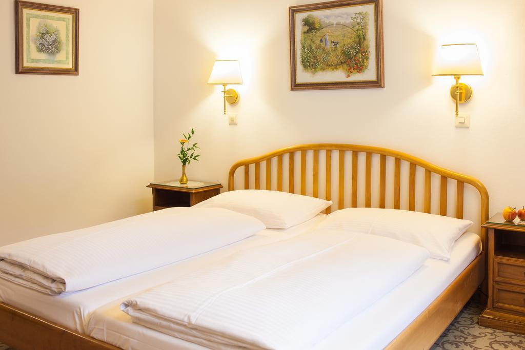 Double or Twin Room Balcony