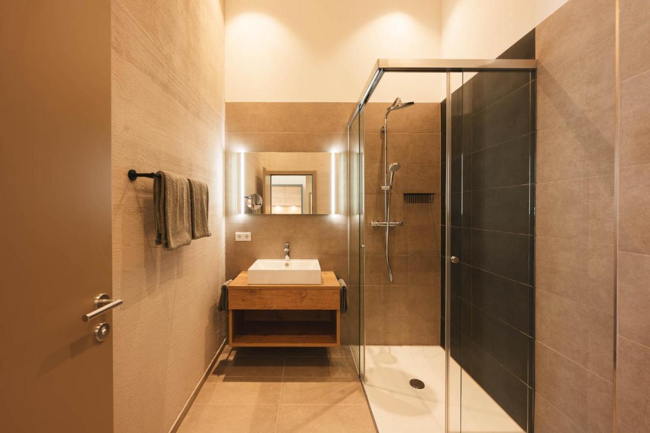 Three-Bedroom Apartment Sauna