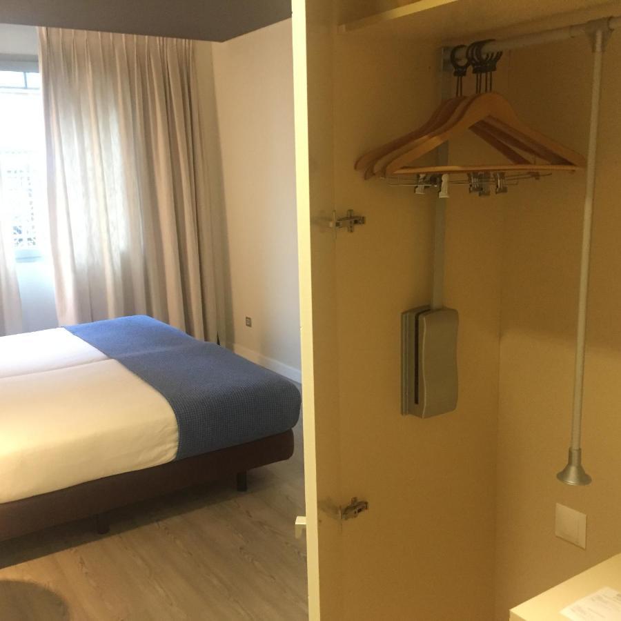 Twin Room Disability Access