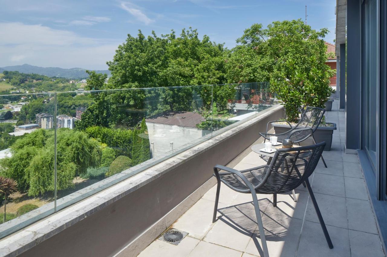 One-Bedroom Apartment Balcony