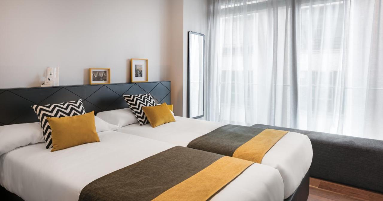 Skyline 4 Bedroom Duplex Apartment terrace