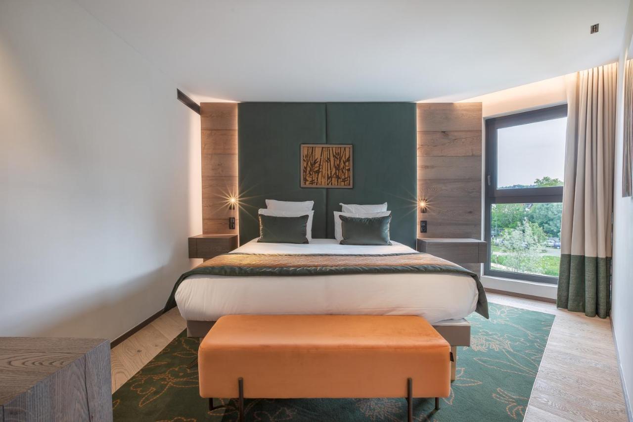 Junior Familiesuite met Balkon en Gratis Toegang tot de Spa