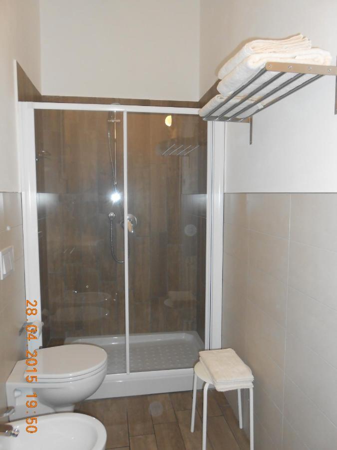 Tweepersoonskamer met 1 of 2 Bedden en Eigen Badkamer