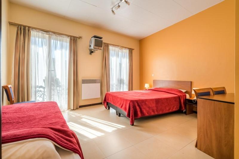 Standaard Kamer met 2 Bedden