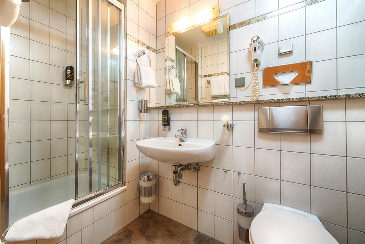 Single Room,1152636942:JPEG