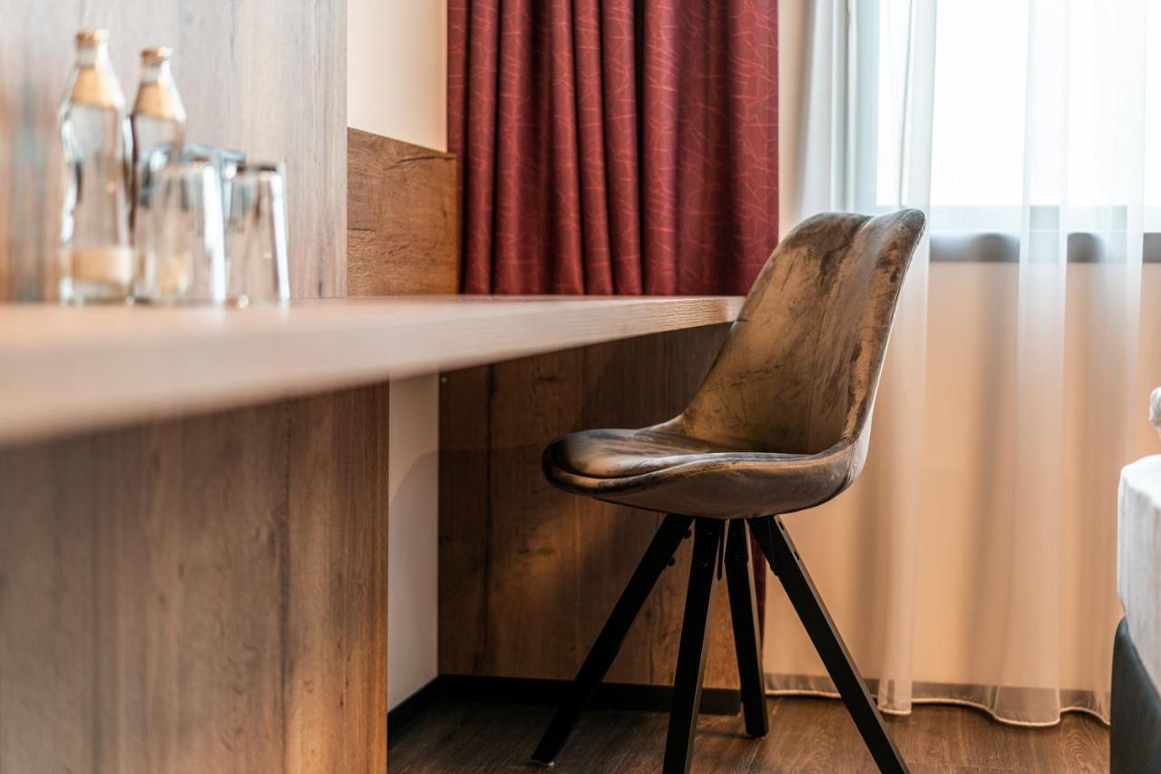 Double Room Mountain View