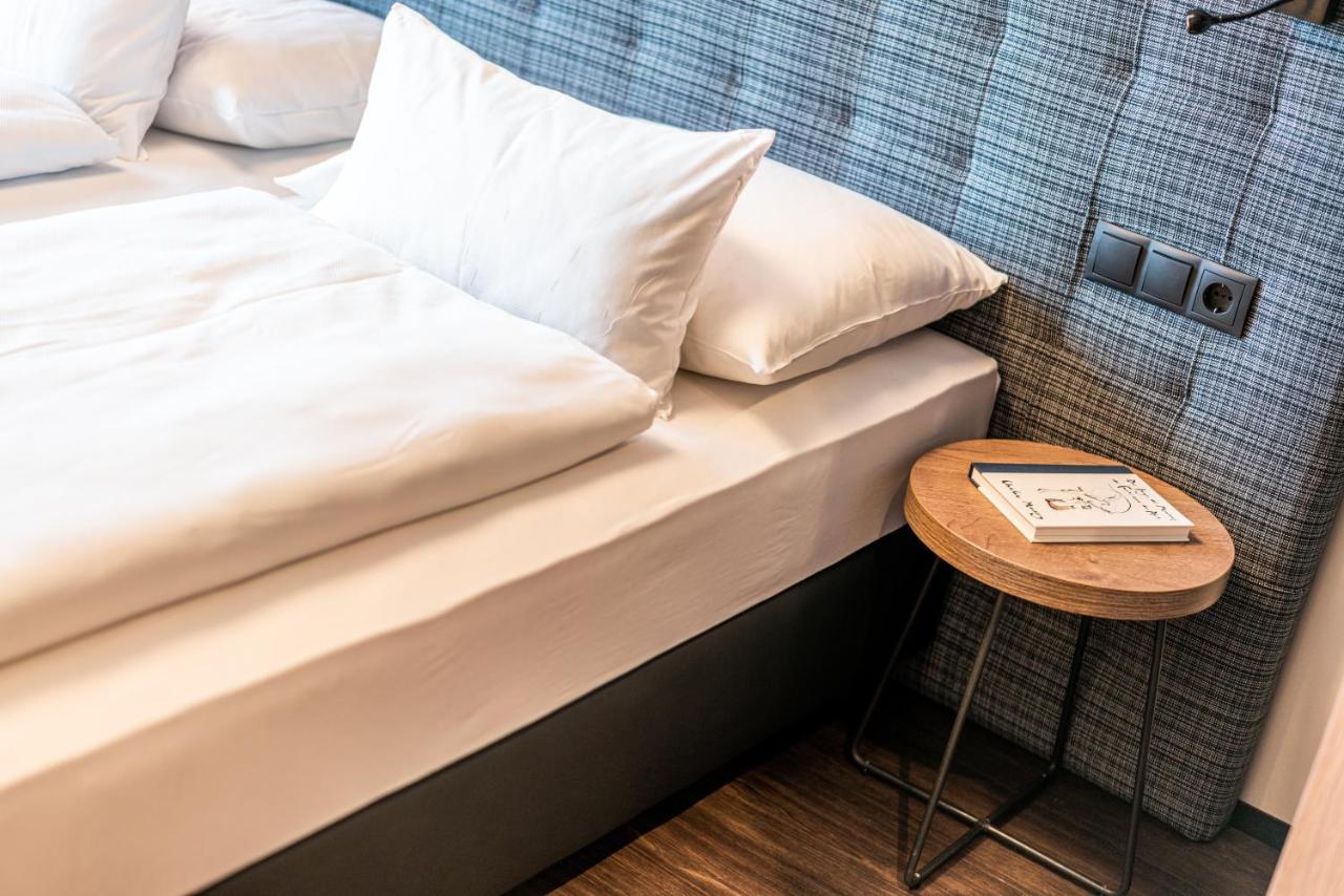 Double Room Mountain View