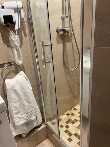 Tweepersoonskamer met Eigen Badkamer