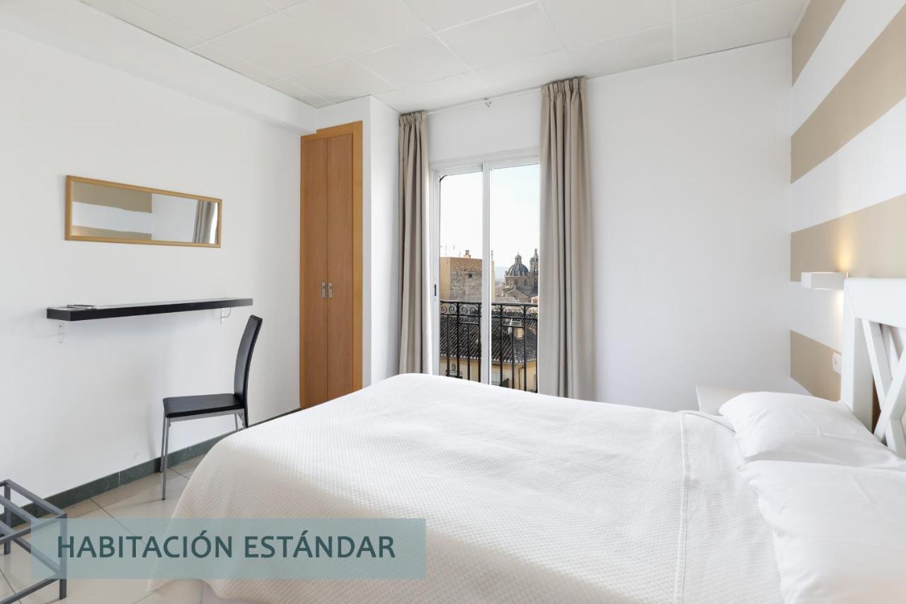 Double or Twin Room Place