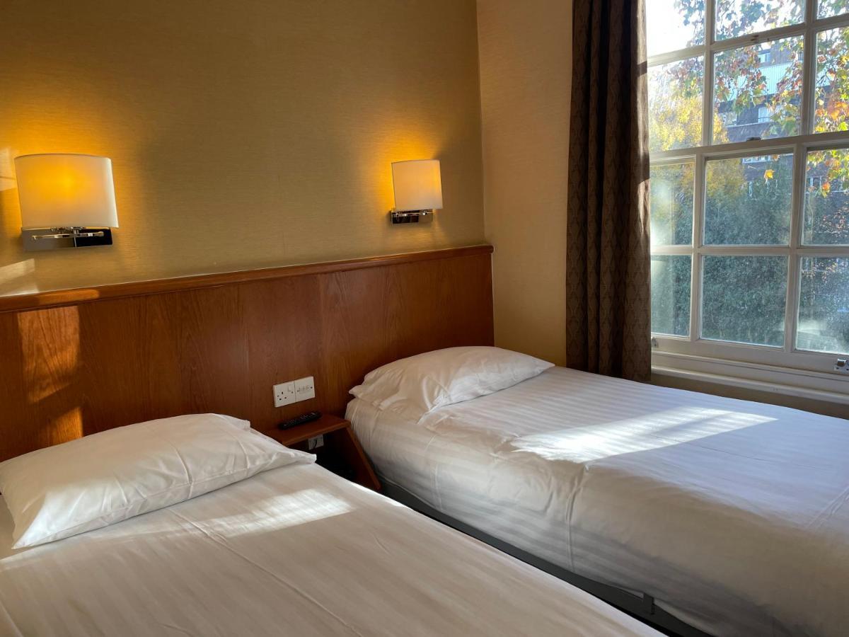 Standaard Kamer met 2 Bedden