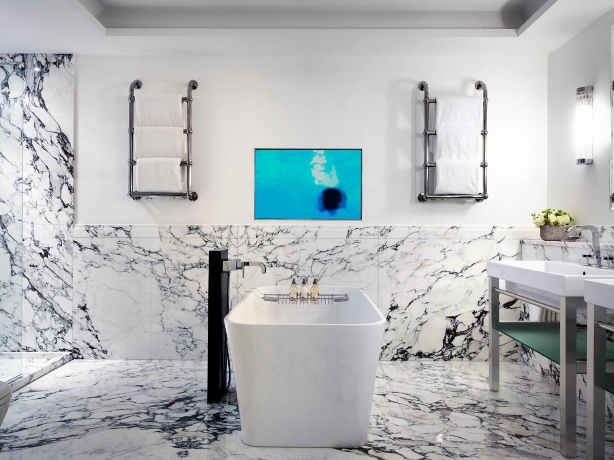 One Bedroom Soho Suite