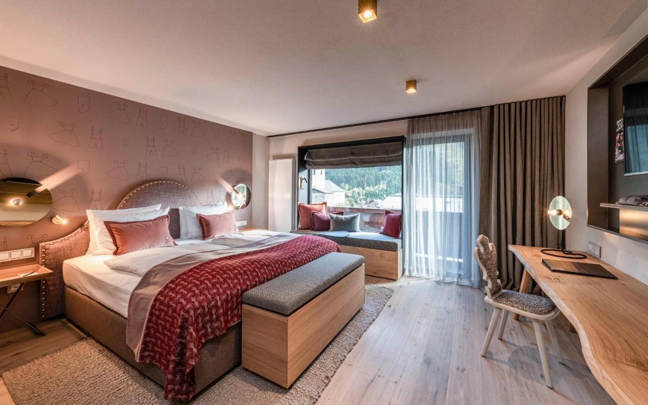 Alpine Double Room Balcony Mountain View