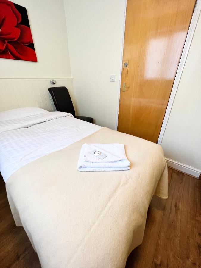 Eenpersoonskamer met Eigen Badkamer