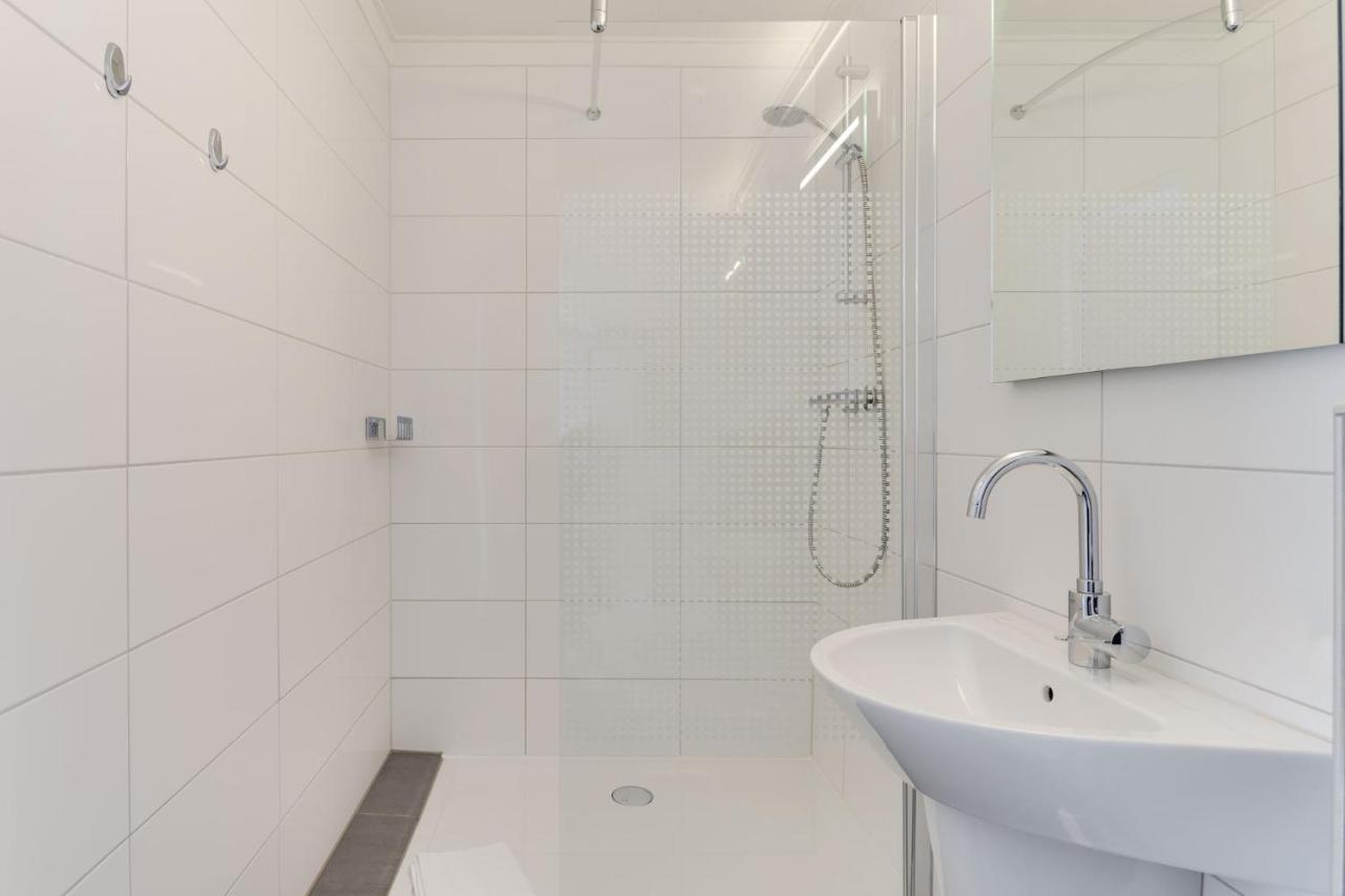 Me, myself and I,1706996451:JPEG