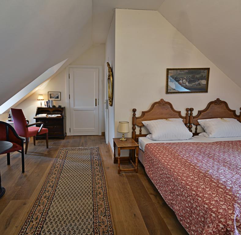 Tweepersoonskamer in het Hoofdgebouw van het Kasteel