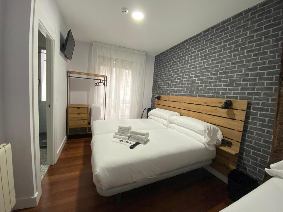 Triple Room Private Bathroom
