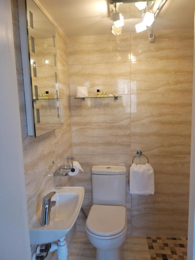 Tweepersoonskamer met Eigen Badkamer