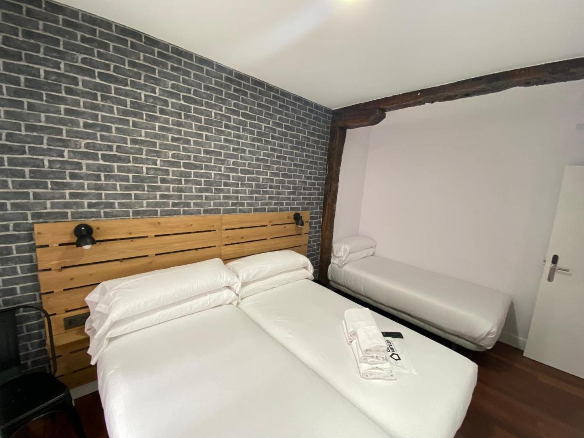 Triple Room Private Bathroom