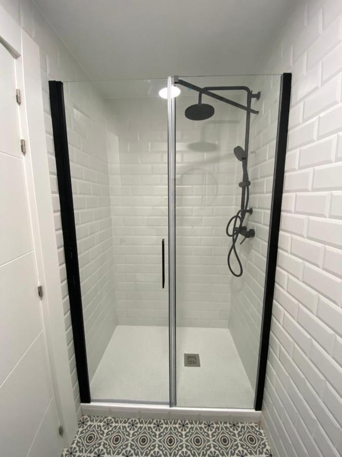 Family Room Private Bathroom