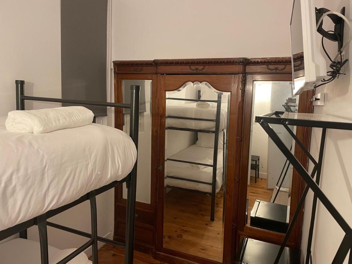 Kleine Kamer met Stapelbed