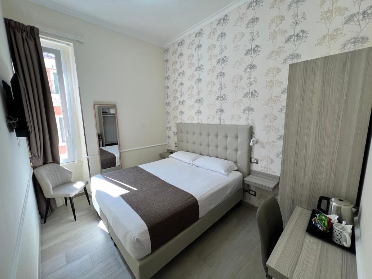 Grote Tweepersoonskamer met 1 of 2 Bedden