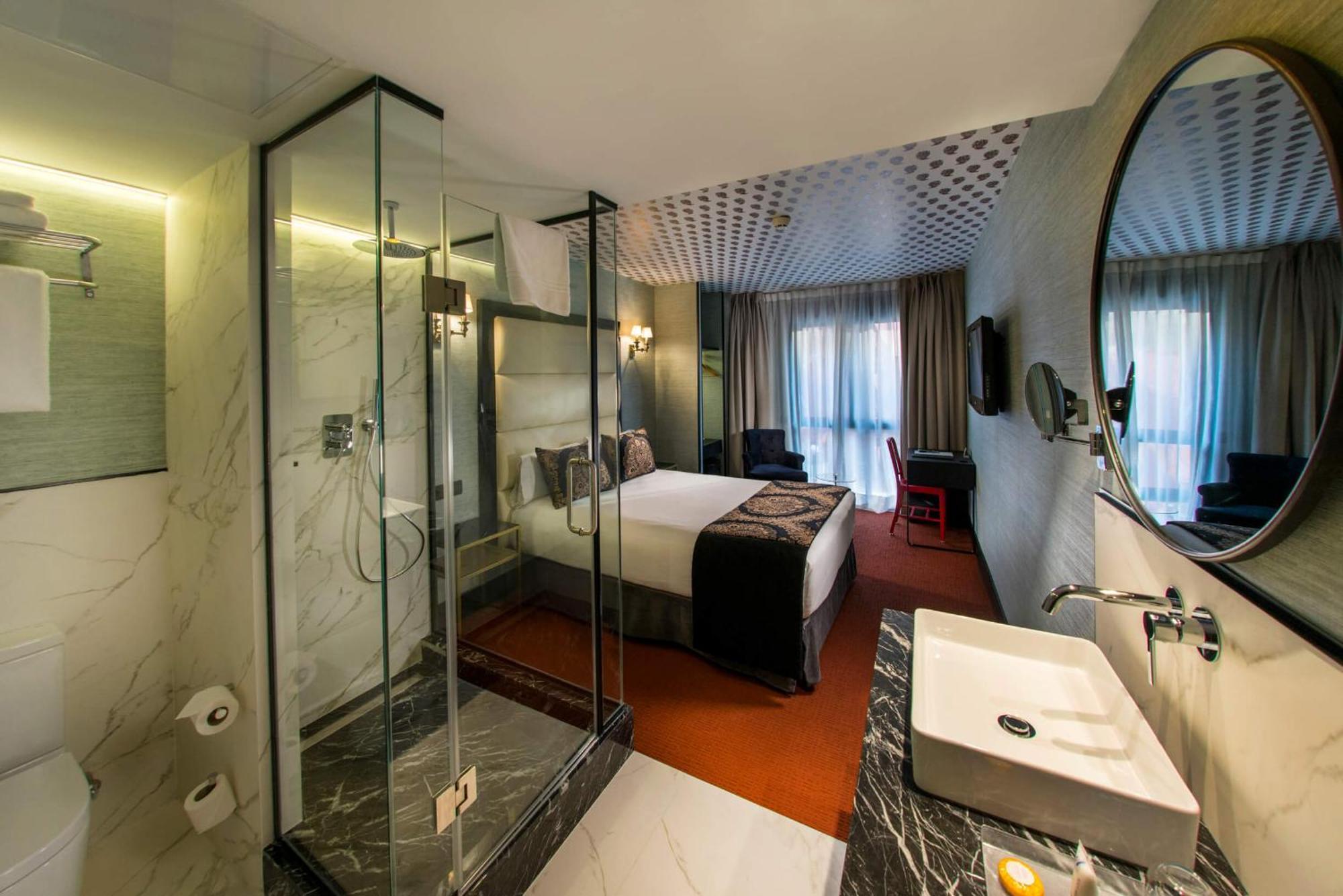 Deluxe Superior Double Room