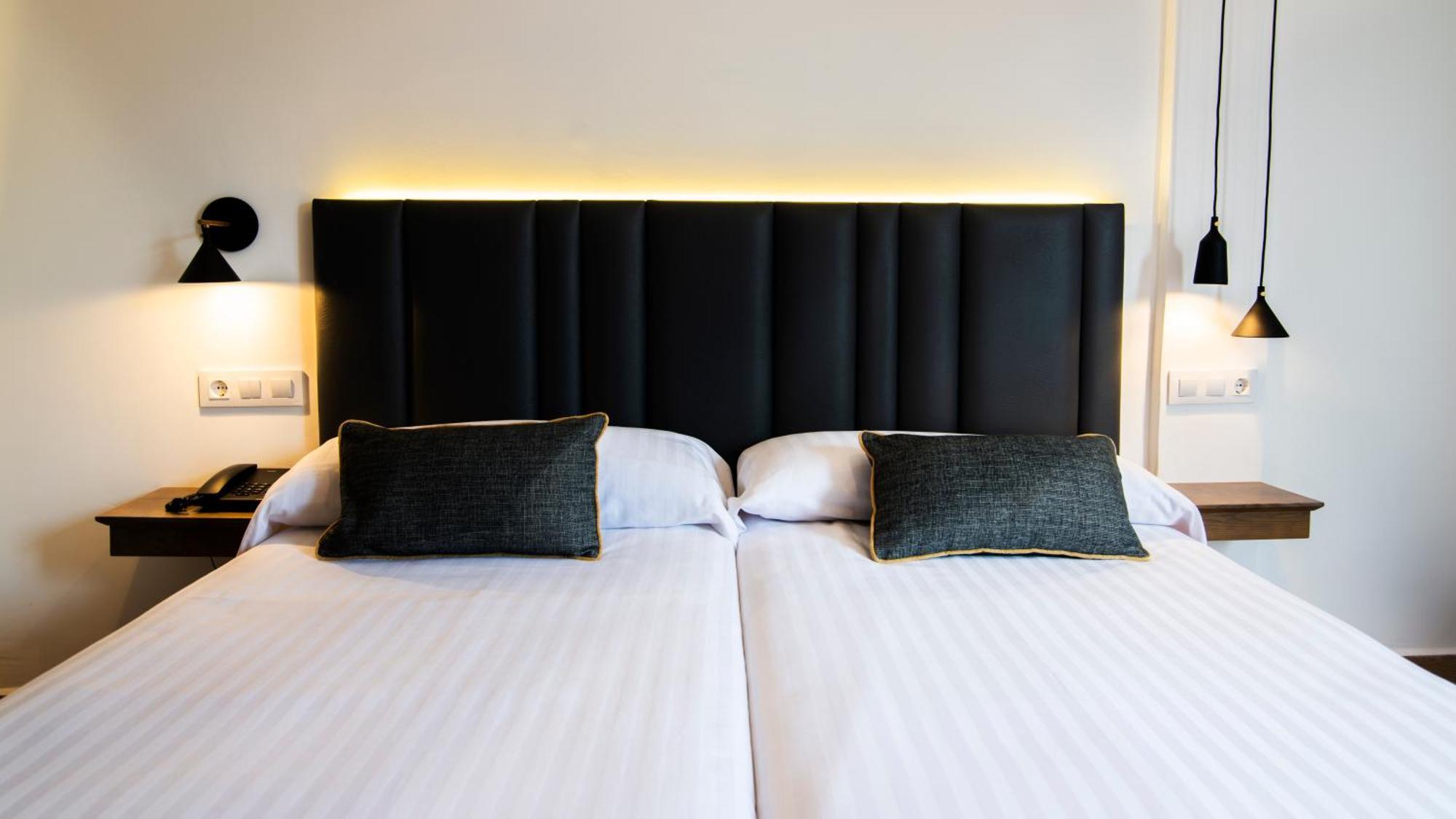 Double or Twin Room Terrace