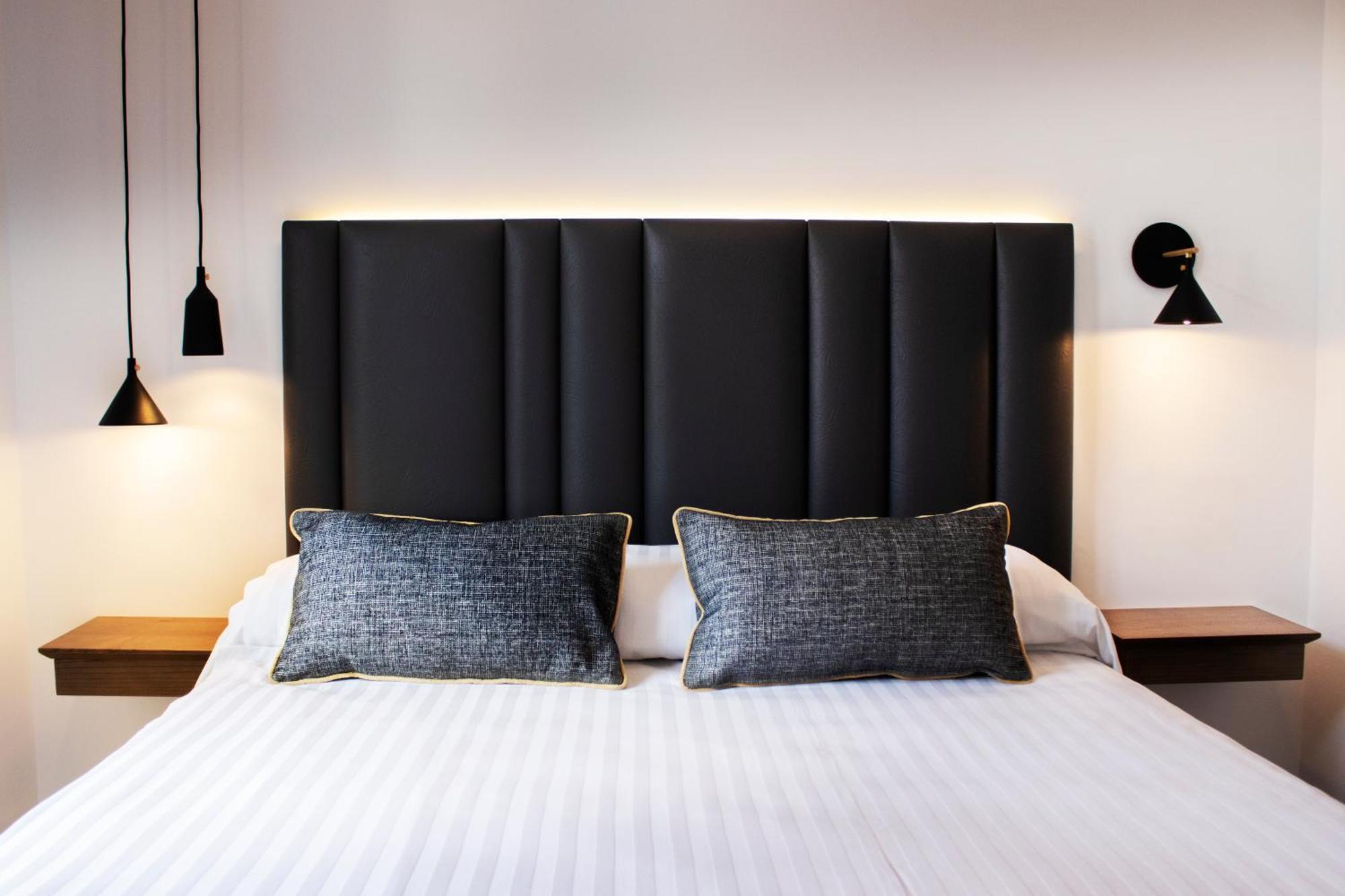Double or Twin Room Terrace