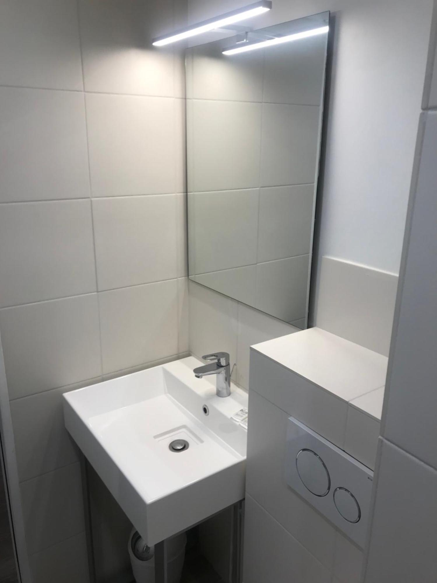 Premium Room,1756436814:JPEG