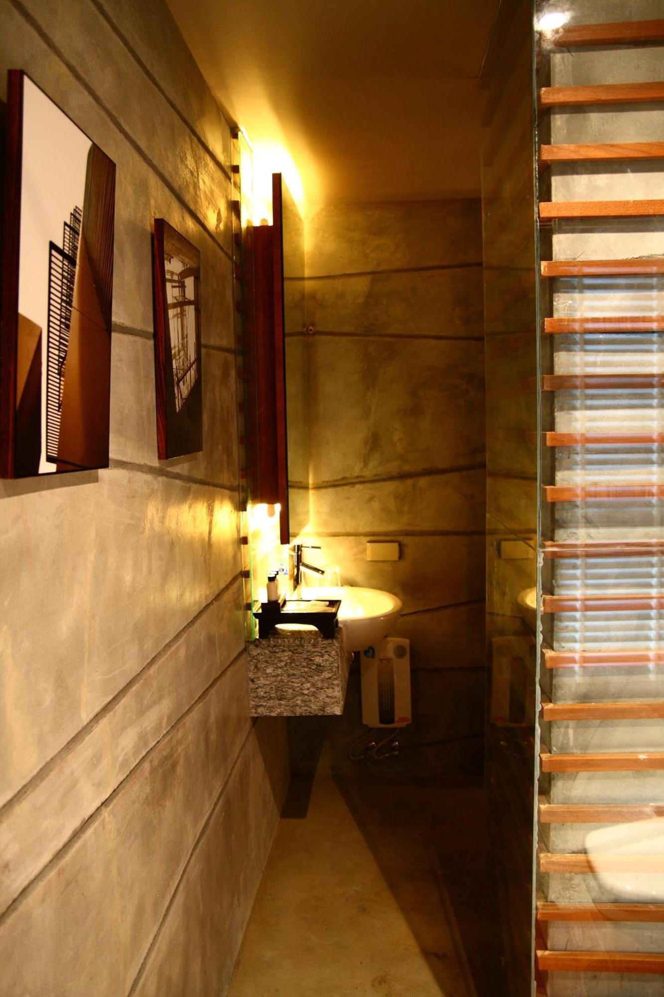 Deluxe Twin Beds Room