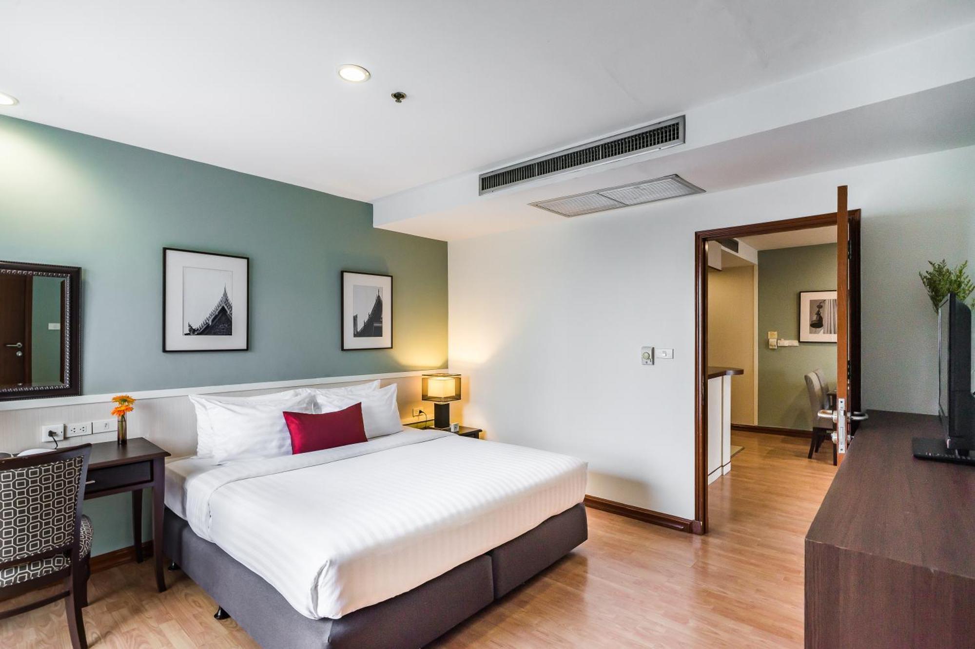 Two-Bedroom Family Suite